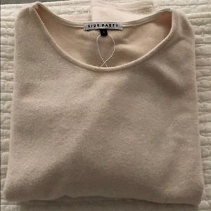 Side Party boxy cropped fleece sweater